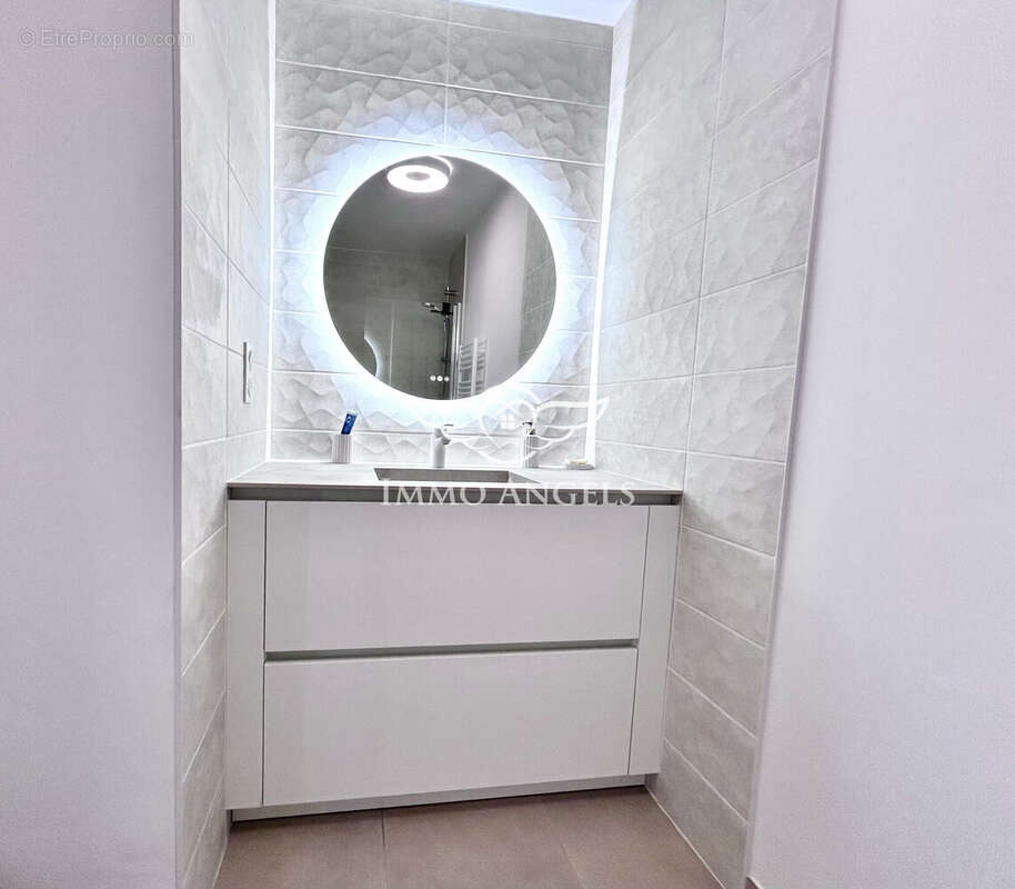 Appartement à CASTELNAU-LE-LEZ