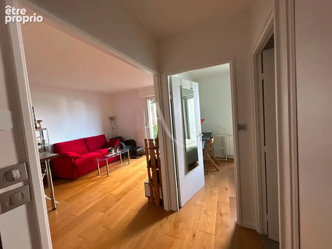 Appartement Paris 2 pièce(s) 40 m2 - photo 2