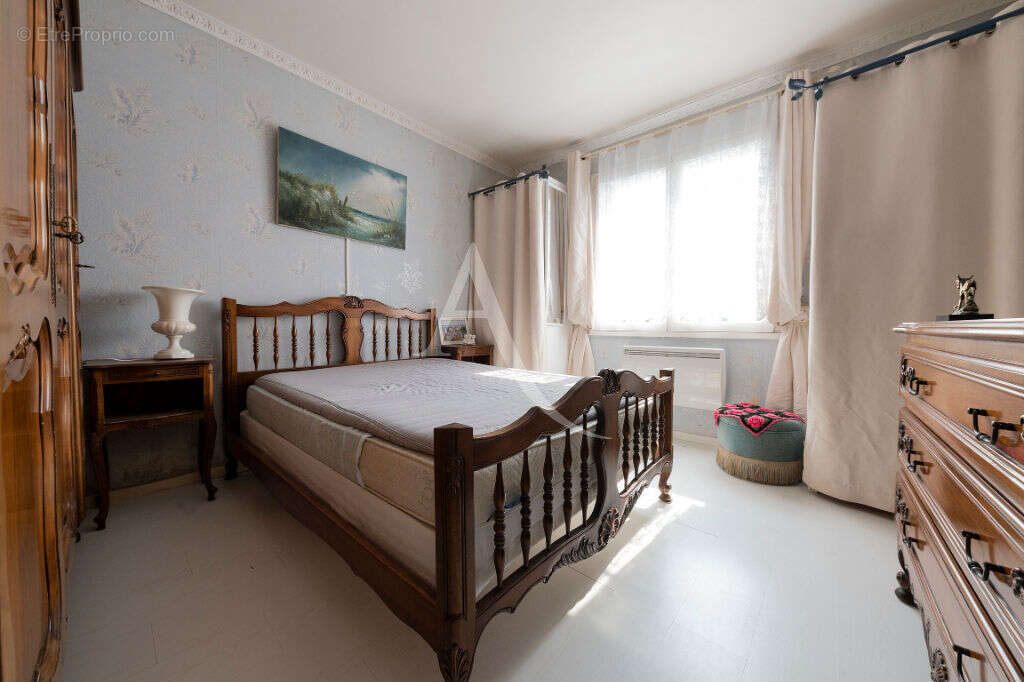 Maison à VAIRES-SUR-MARNE