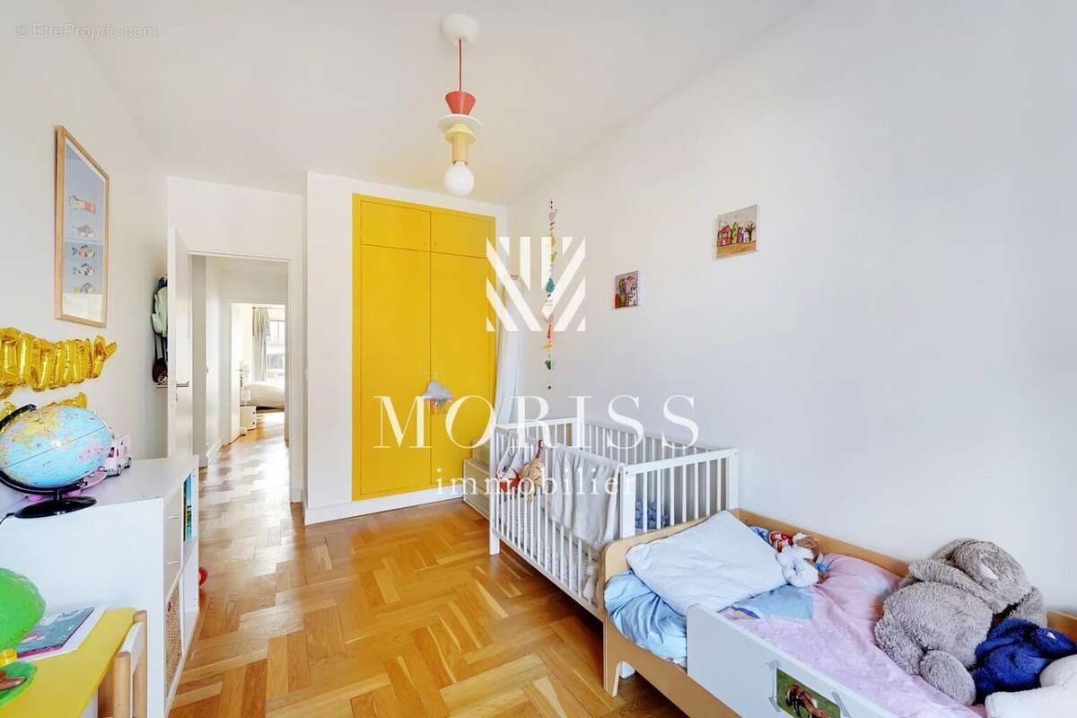 Appartement à PARIS-11E