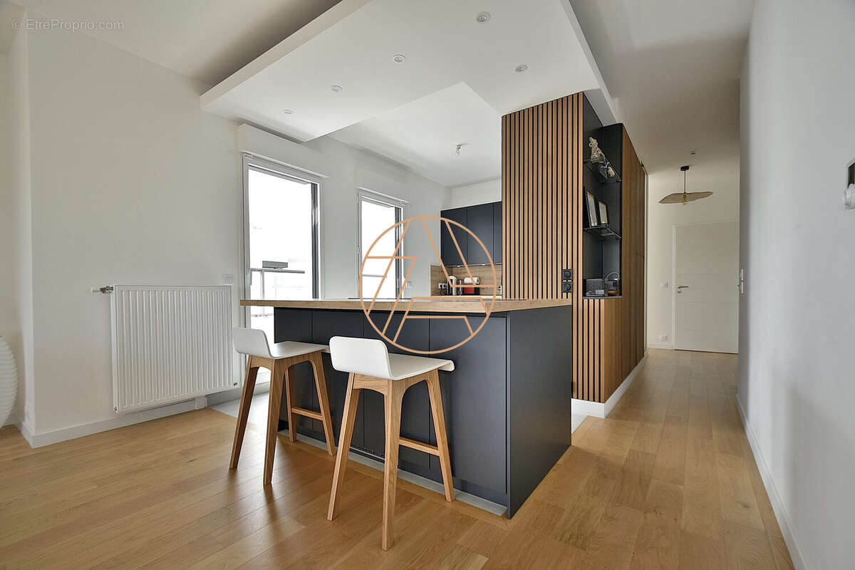 Appartement à SAINT-MAUR-DES-FOSSES