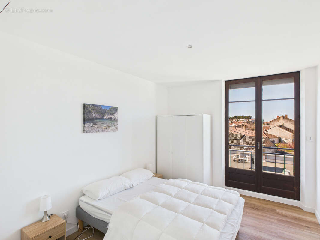 Appartement à VALREAS