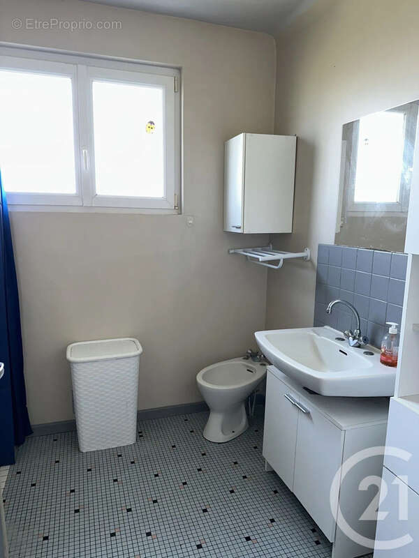 Maison à COSNE-COURS-SUR-LOIRE