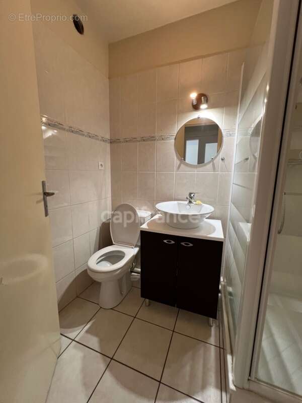 Appartement à vendre T2 SAINT BRIEUC proche de la gare (22) - photo 8