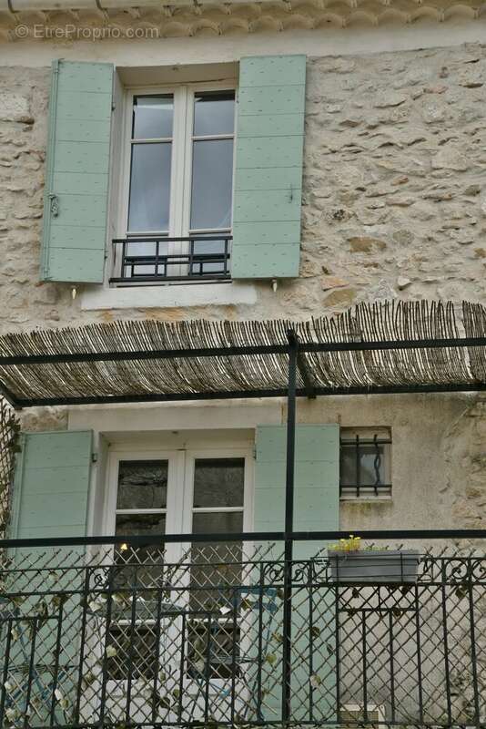 Maison à UZES