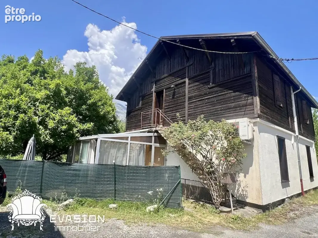 Maison 5 pièces 125 m² à vendre à Saint-Gervais-Les-Bains (74170) - photo 3