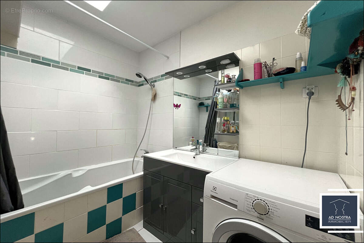 Maison à LA CHAPELLE-THOUARAULT