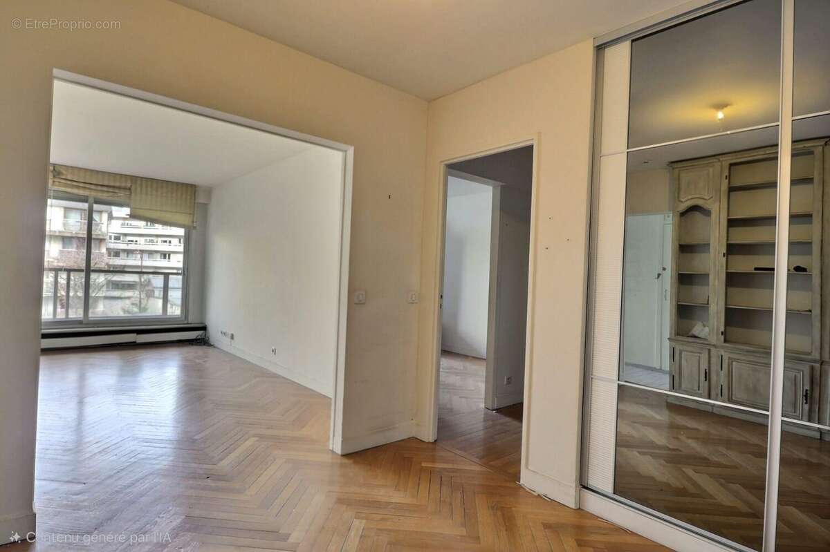 Appartement à NEUILLY-SUR-SEINE