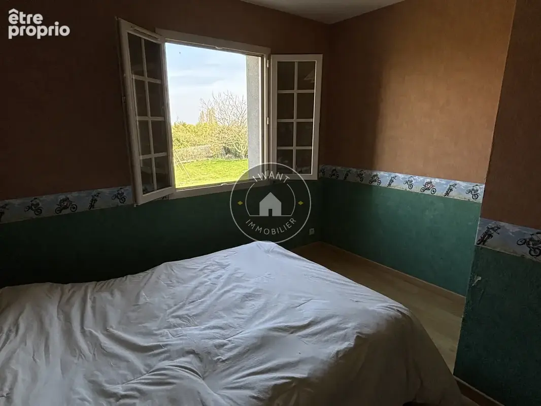 Maison familiale 3 chambres dans les hauteurs du Thoureil - photo 9