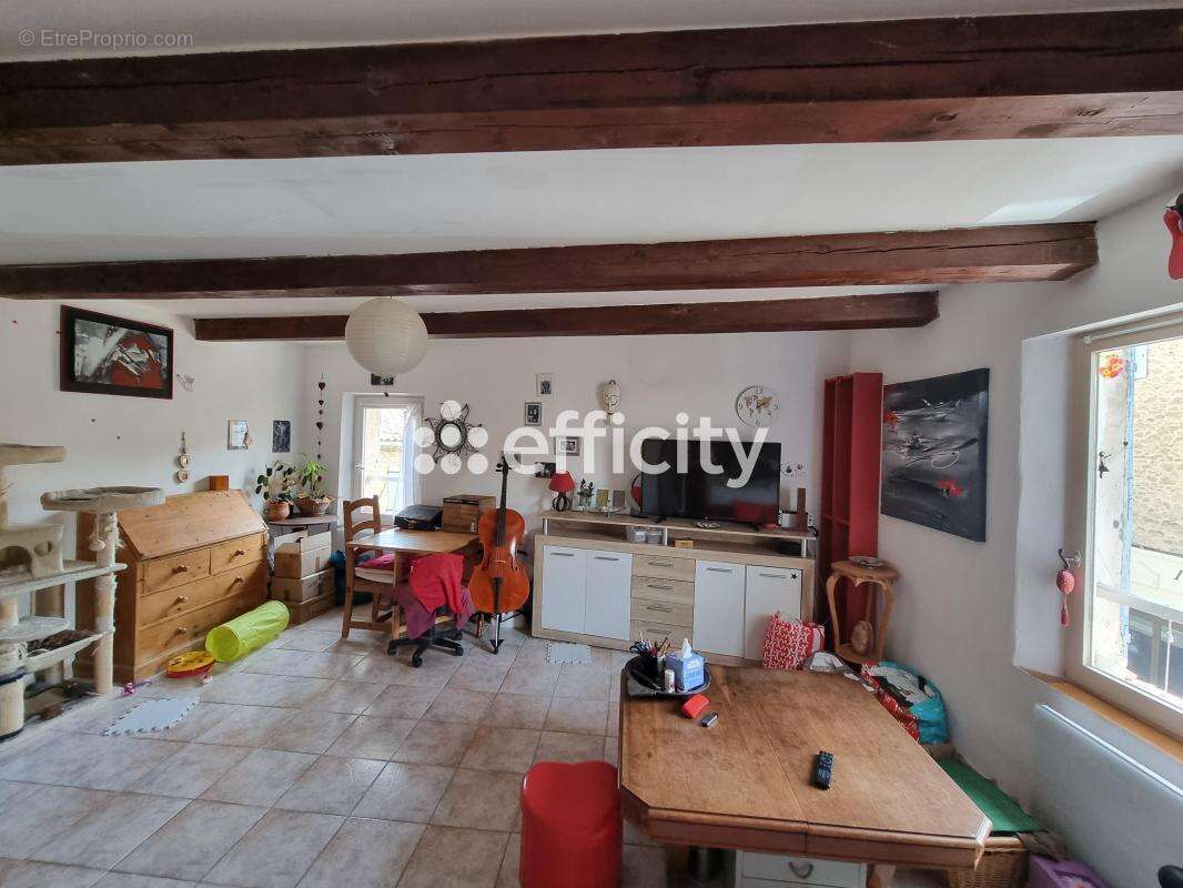 Appartement à LAURIS