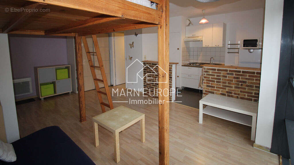 Appartement à ESBLY