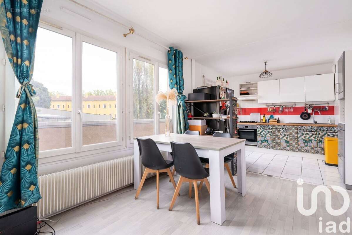 Photo 5 - Appartement à LYON-7E