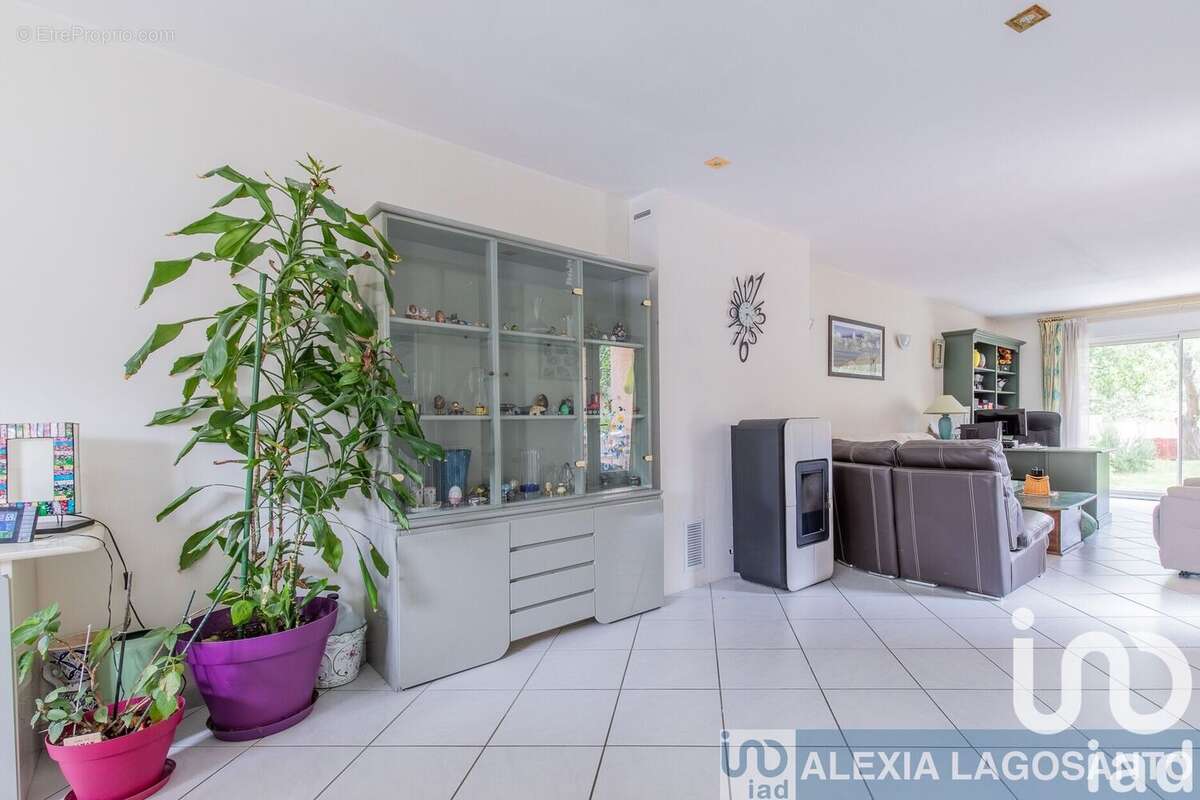 Photo 2 - Maison à BRUNOY