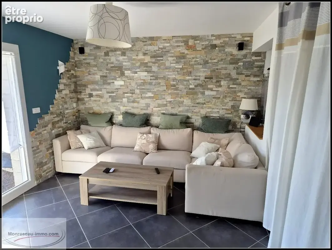 Maison unique dans la nature - 5 chambres - grand terrain - photo 4