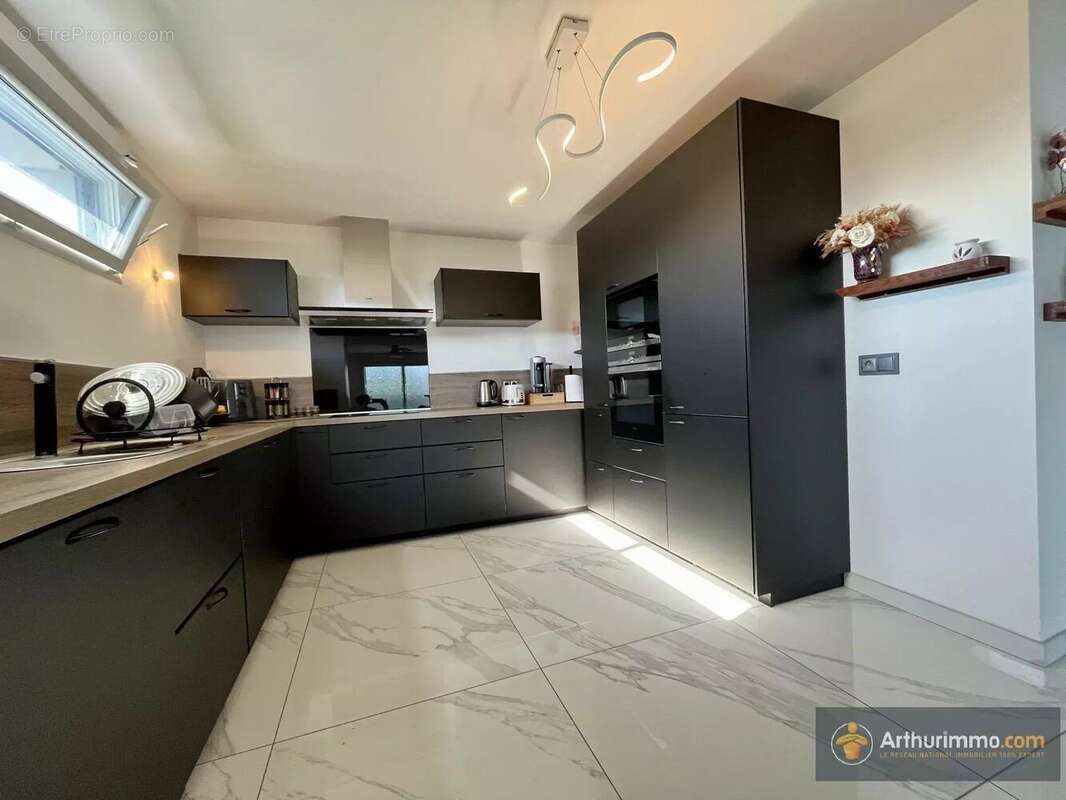 Appartement à LIVRY-GARGAN