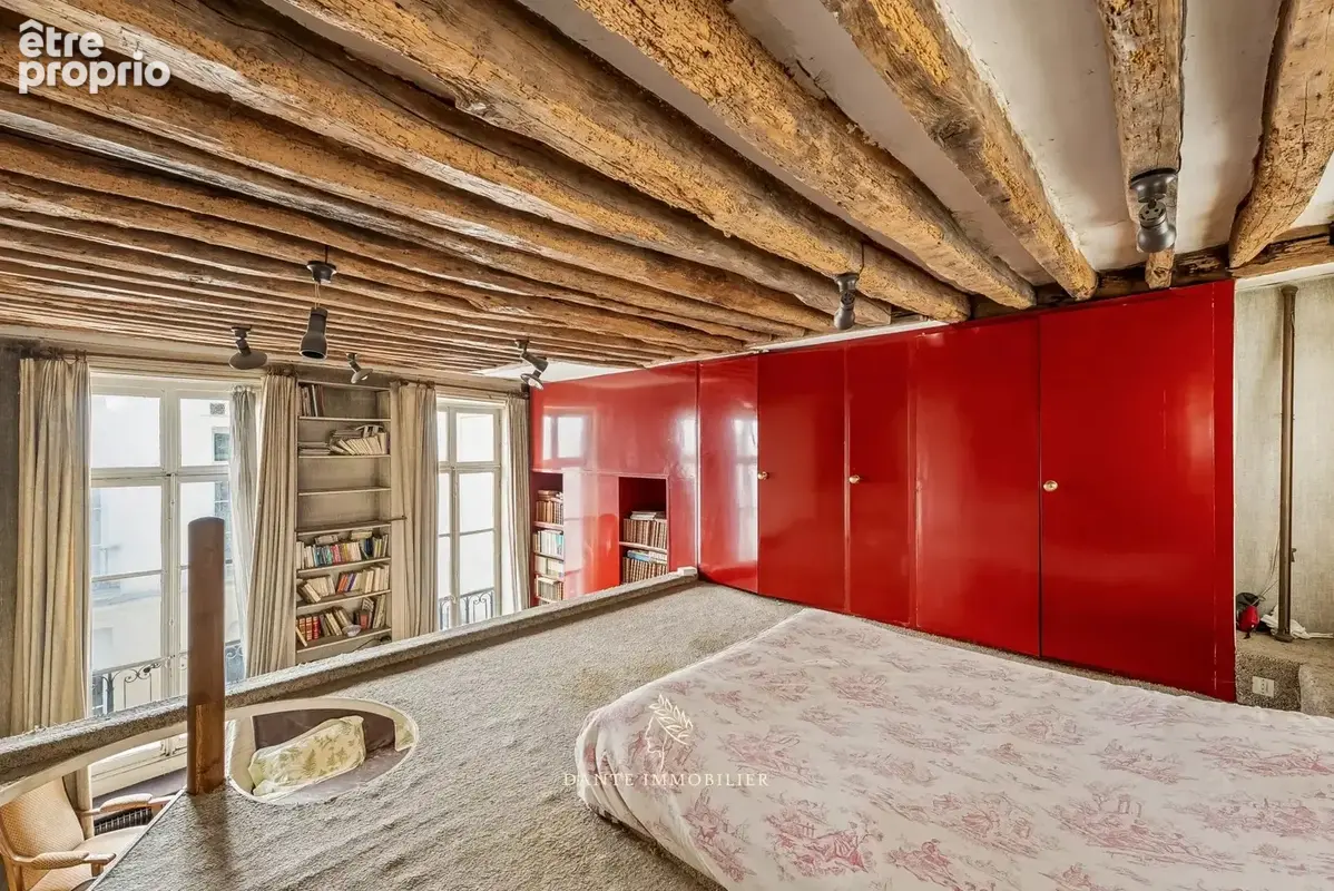 Appartement à rénover _ Rue Guénégaud - photo 11