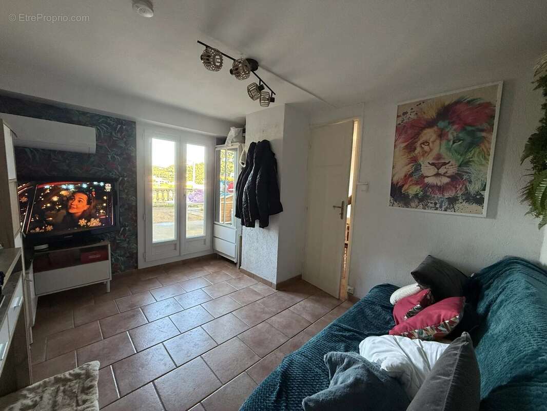 Appartement à CARRY-LE-ROUET