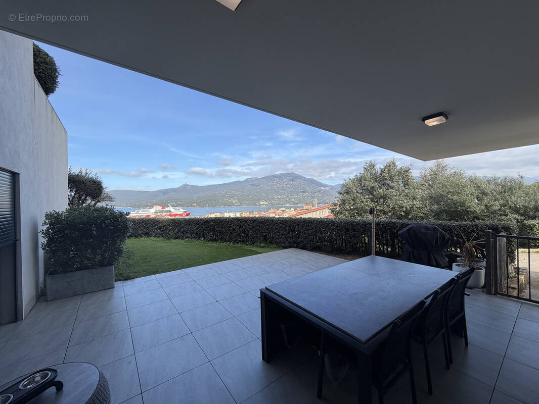 Appartement à PROPRIANO