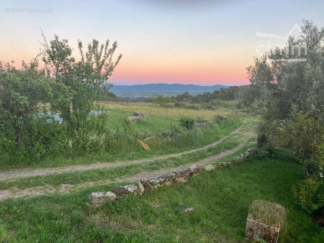 Maison à SAINT-ANDRE-LACHAMP