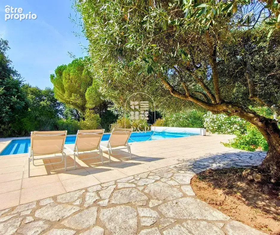 Pays d'Uzès – Un écrin provençal avec piscine chauffée - photo 2