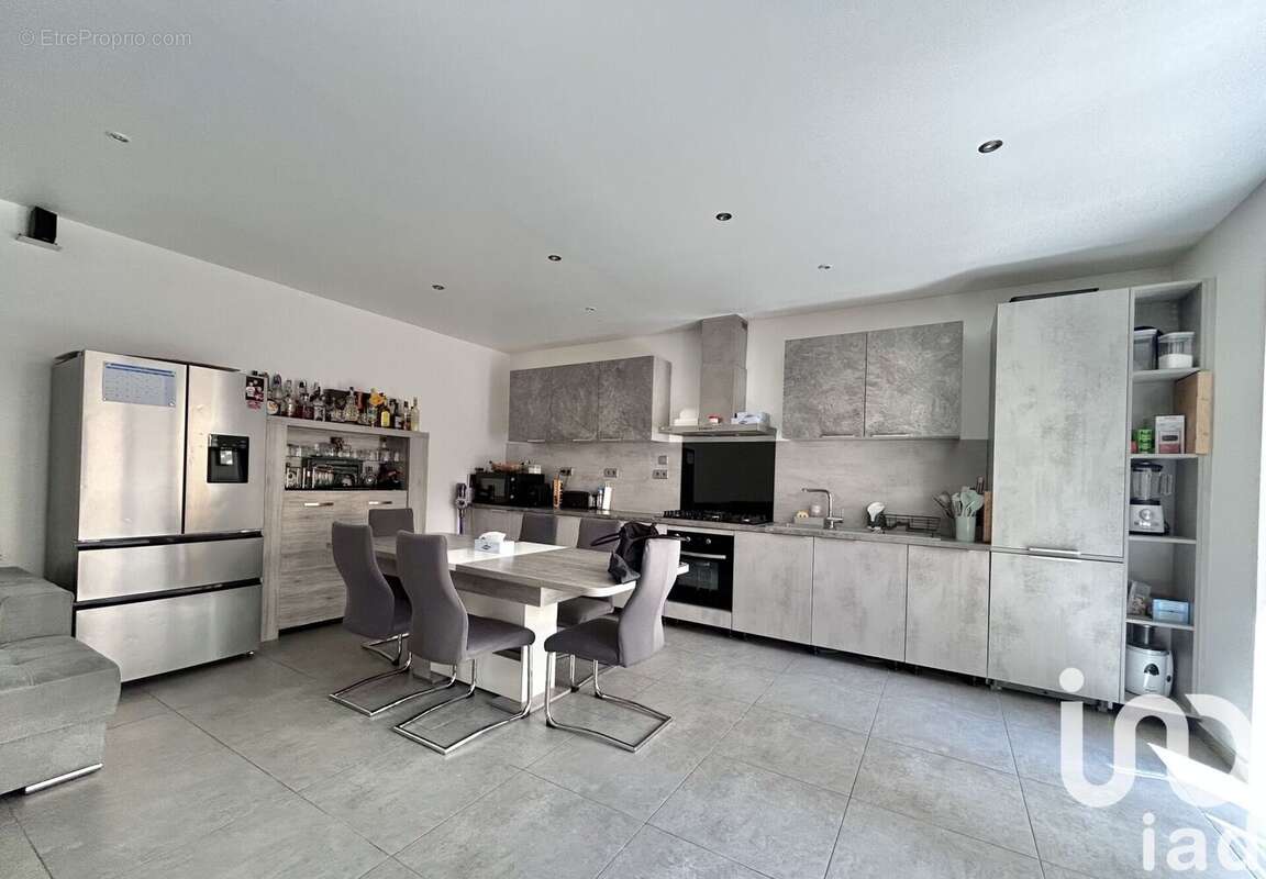 Photo 3 - Appartement à NIMES