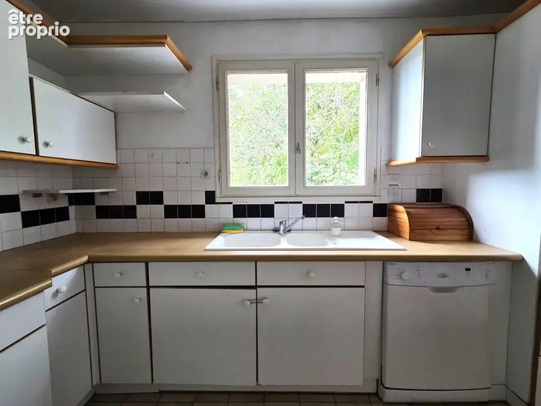 Maison 7 pièces 153 m² à vendre à Sautron (44880) - photo 3