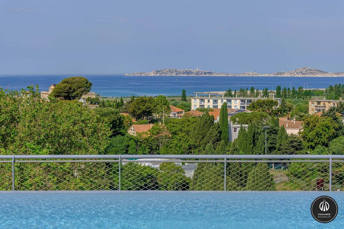 Appartement à MARSEILLE-8E