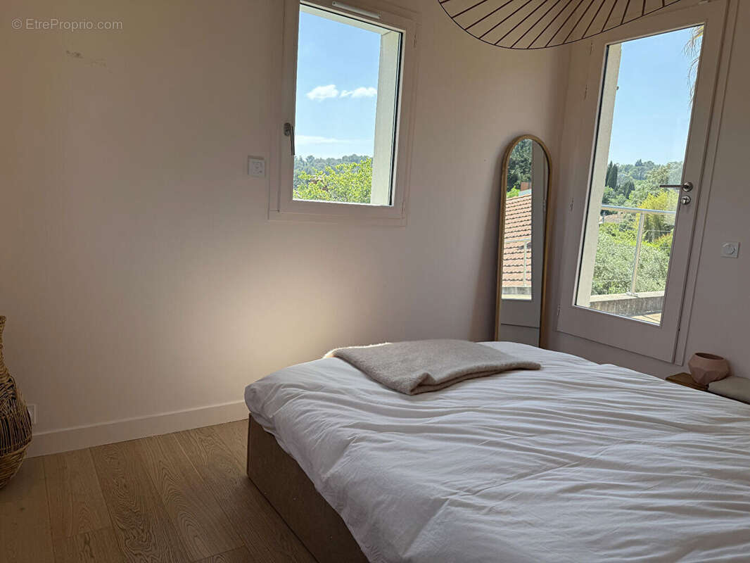 Maison à VILLENEUVE-LES-AVIGNON
