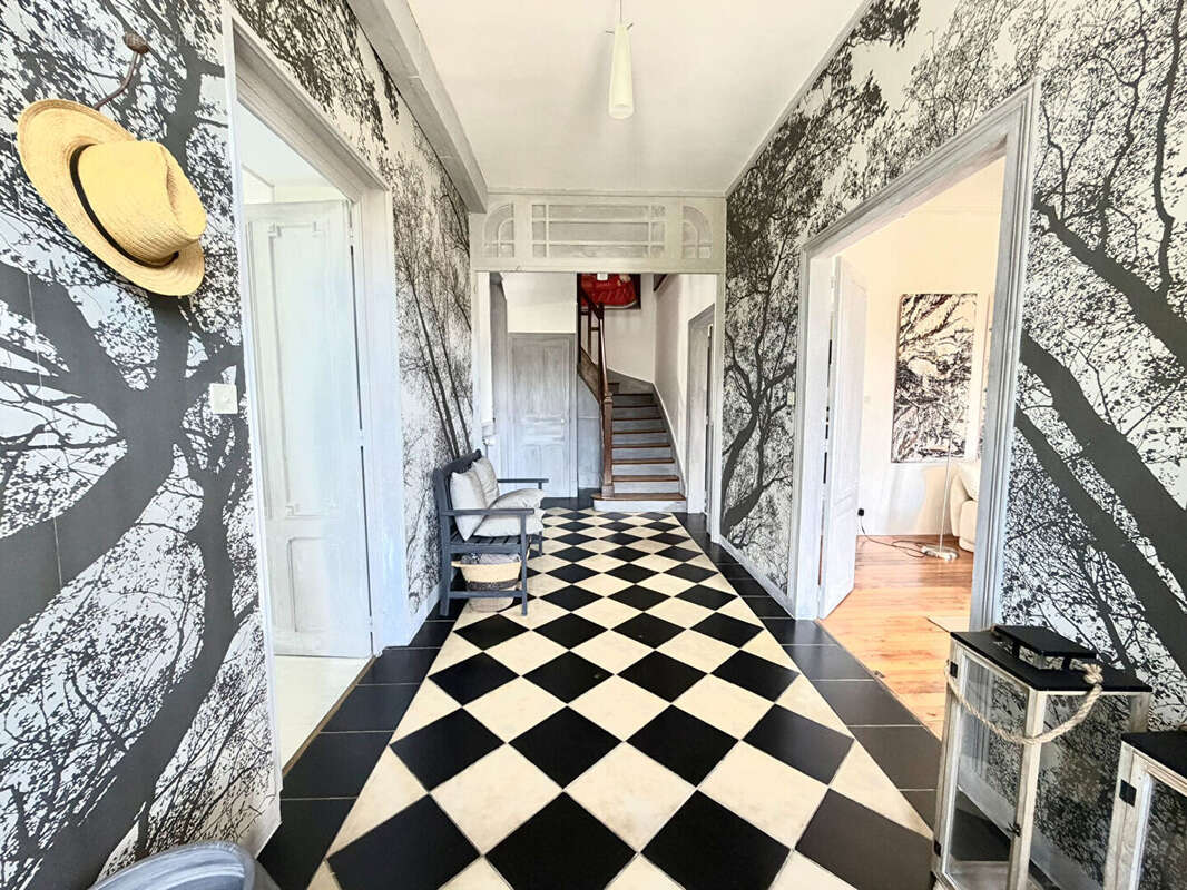 Maison à NERIS-LES-BAINS