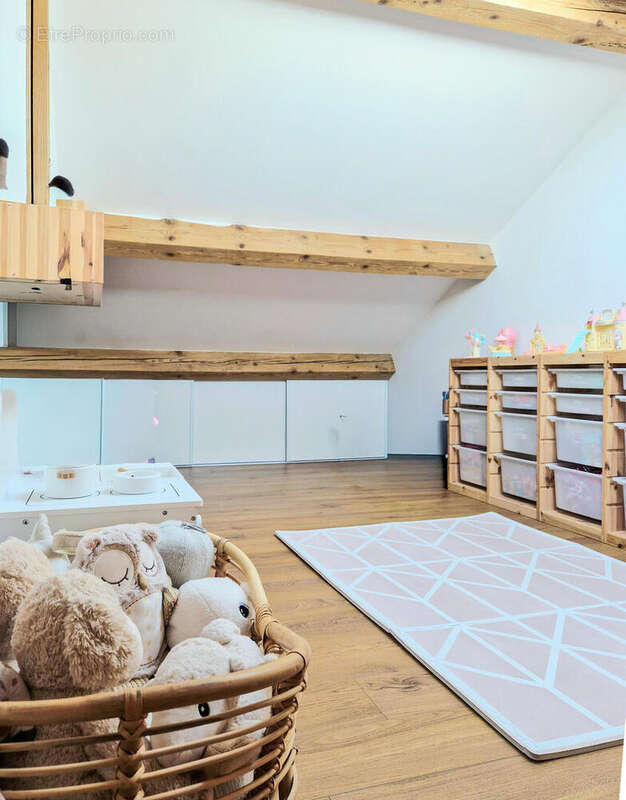 18338 - Maison à BELVEZE-DU-RAZES