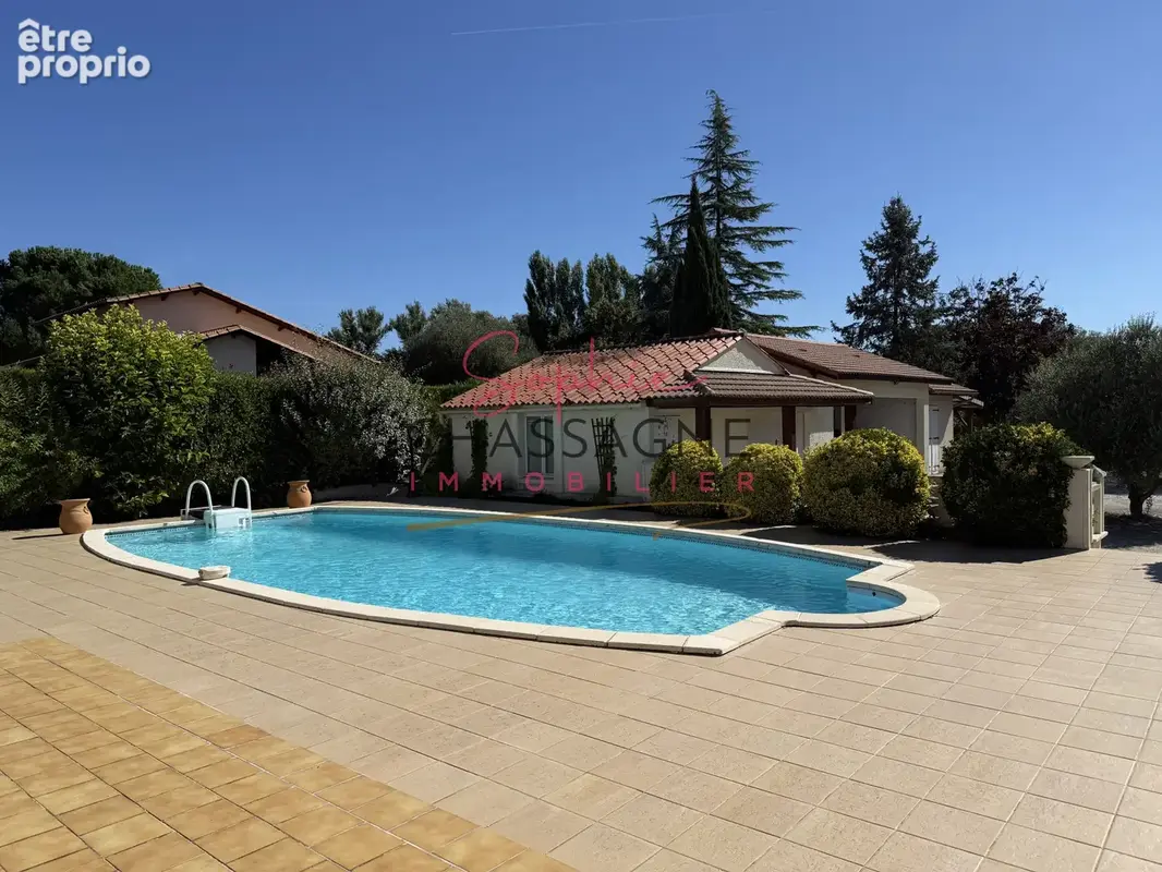 Maison familiale avec piscine et nombreuses dépendances à Lugaignac - photo 21