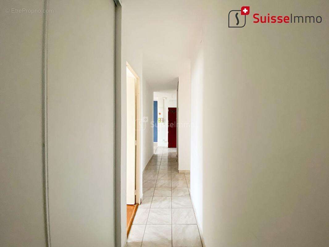 Appartement T4, 67 m2 Bethoncourt - photo 4