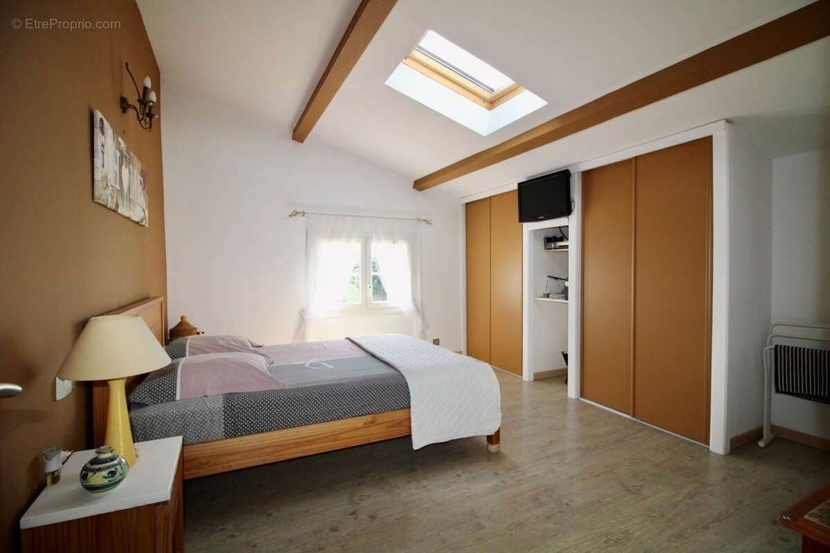 Maison à BELLEGARDE