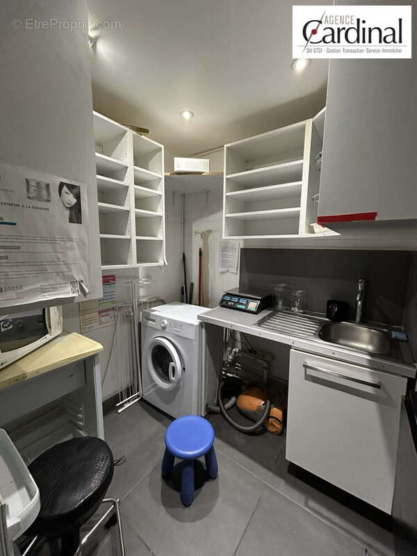 Commerce à MARSEILLE-4E