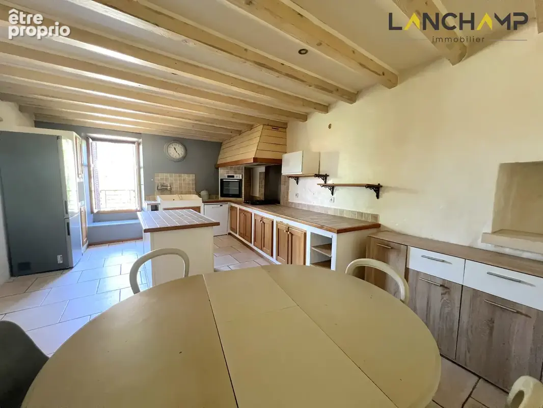 Maison de caractère de 190m2 avec jardin vue Rhône - photo 4