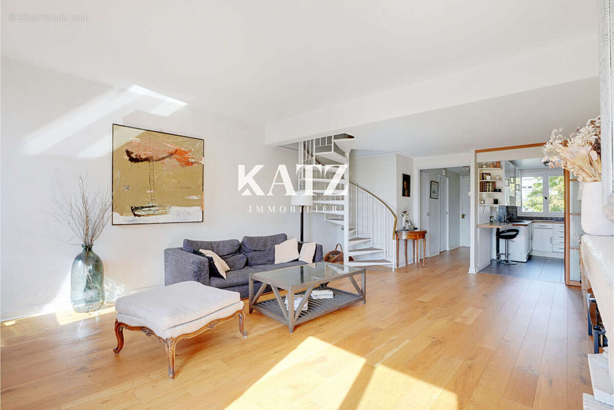 Appartement à GARCHES