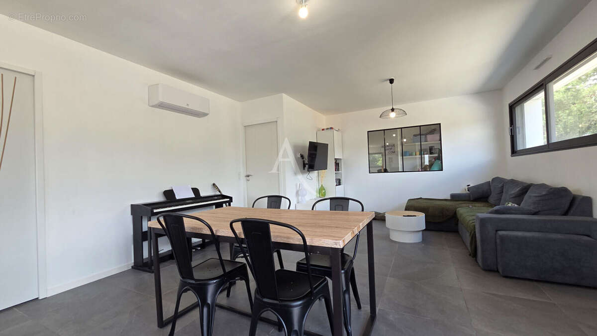 Maison Contemporaine de 104 m² à Saint-Hilaire-de-Riez - photo 5