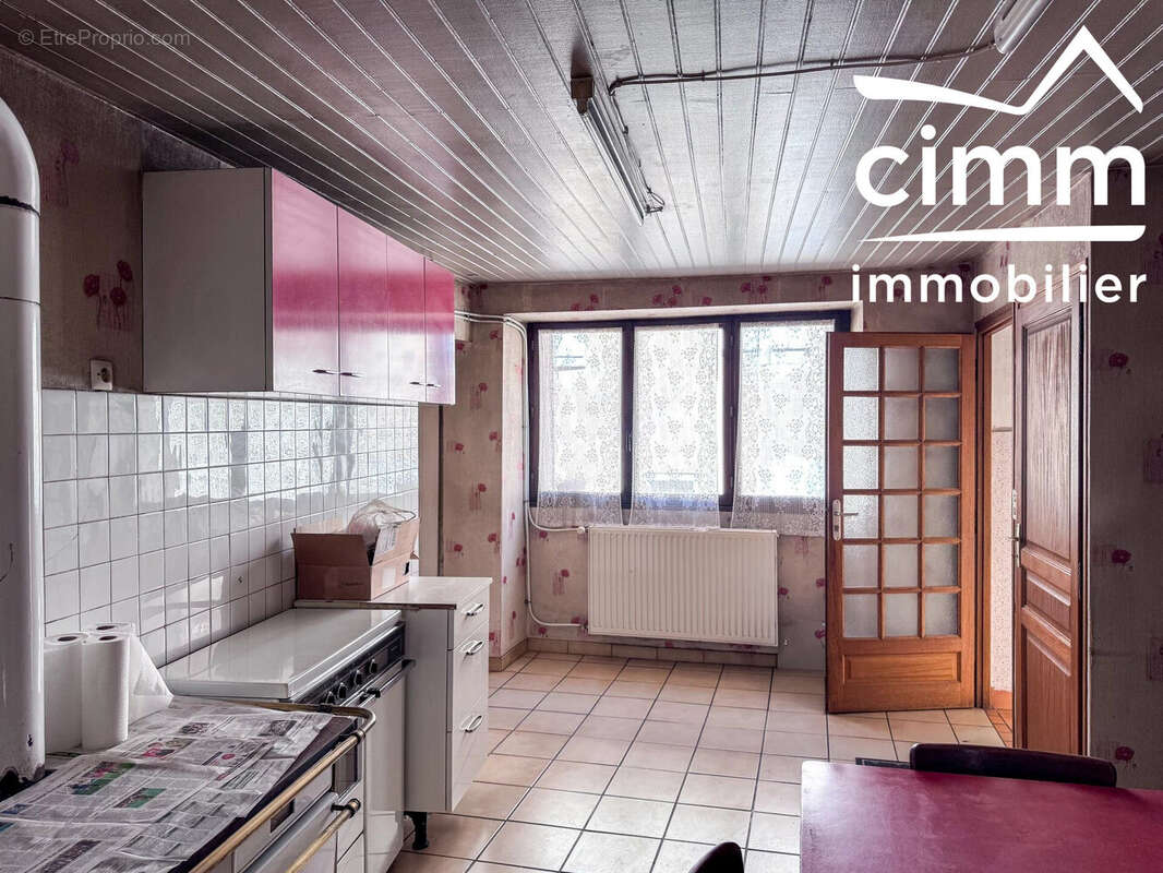 Maison 175 m² à La Flachere  - photo 2