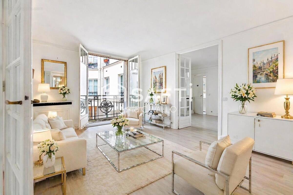 Photo 1 - Appartement à PARIS-16E