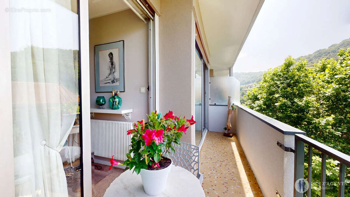 Appartement à EYBENS