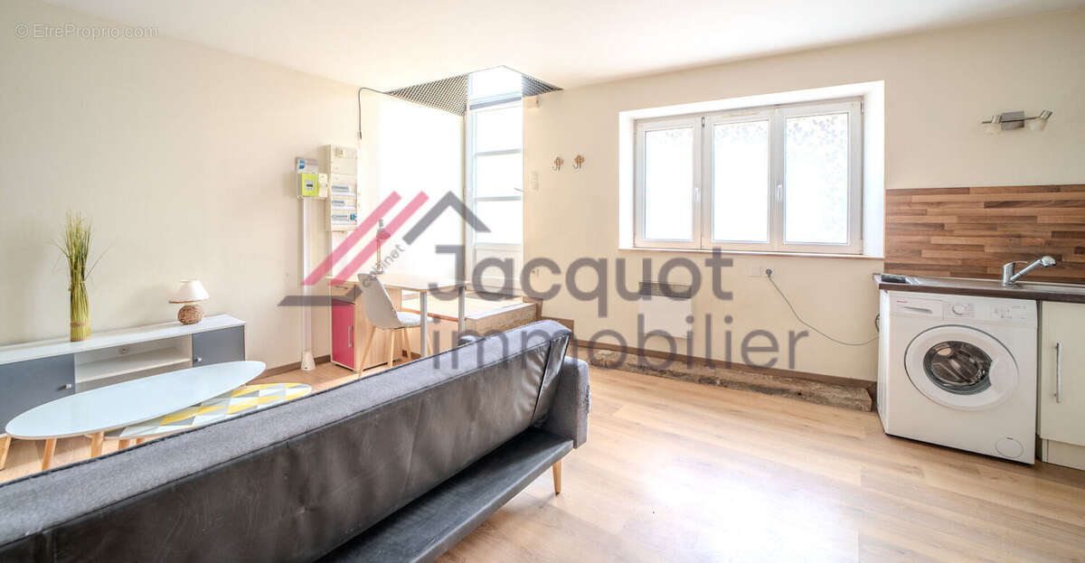 Appartement à LONS-LE-SAUNIER