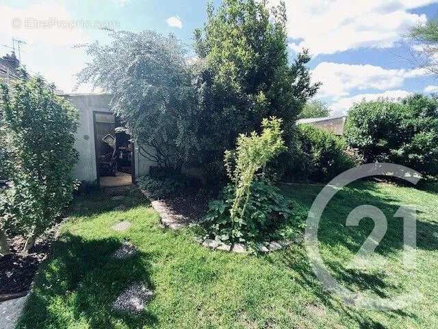 Maison 73 m² à Villeneuve-Sous-Dammartin  - photo 9