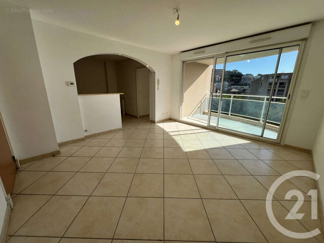 Appartement 57 m² à San-Martino-Di-Lota  - photo 2