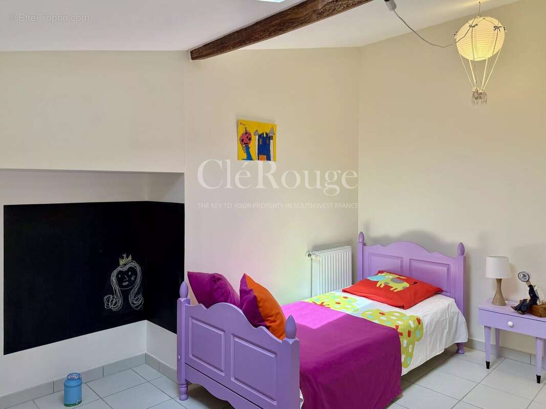 Près de Sauveterre de Guyenne - Belle maison avec gîte et piscine - photo 11