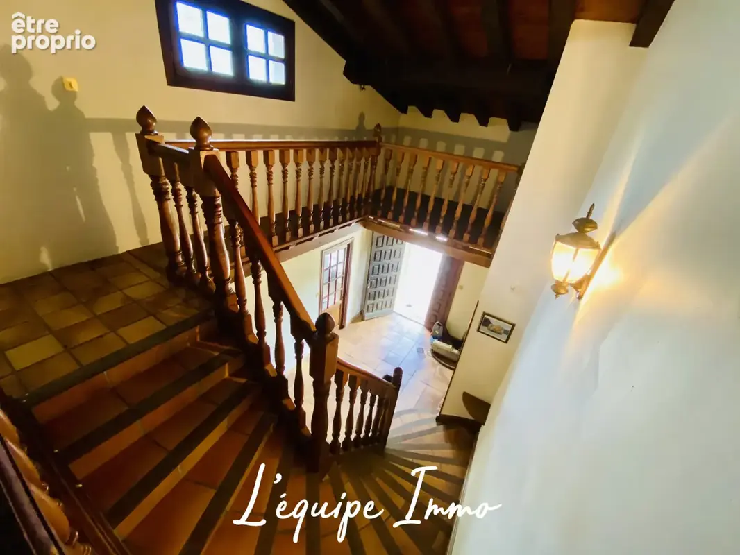 Maison T6 sur 1 hectare de terrain - photo 22
