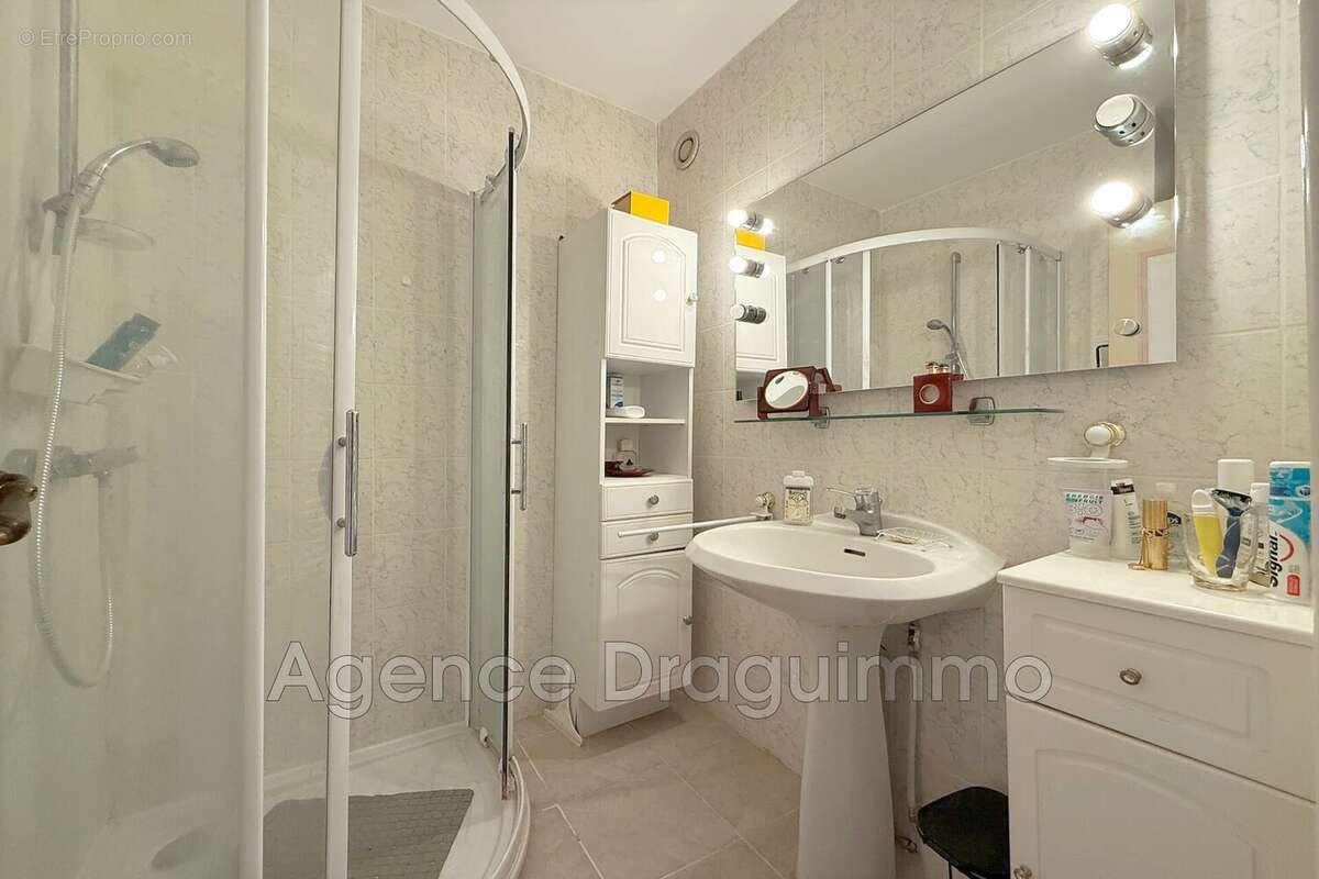 Appartement à DRAGUIGNAN
