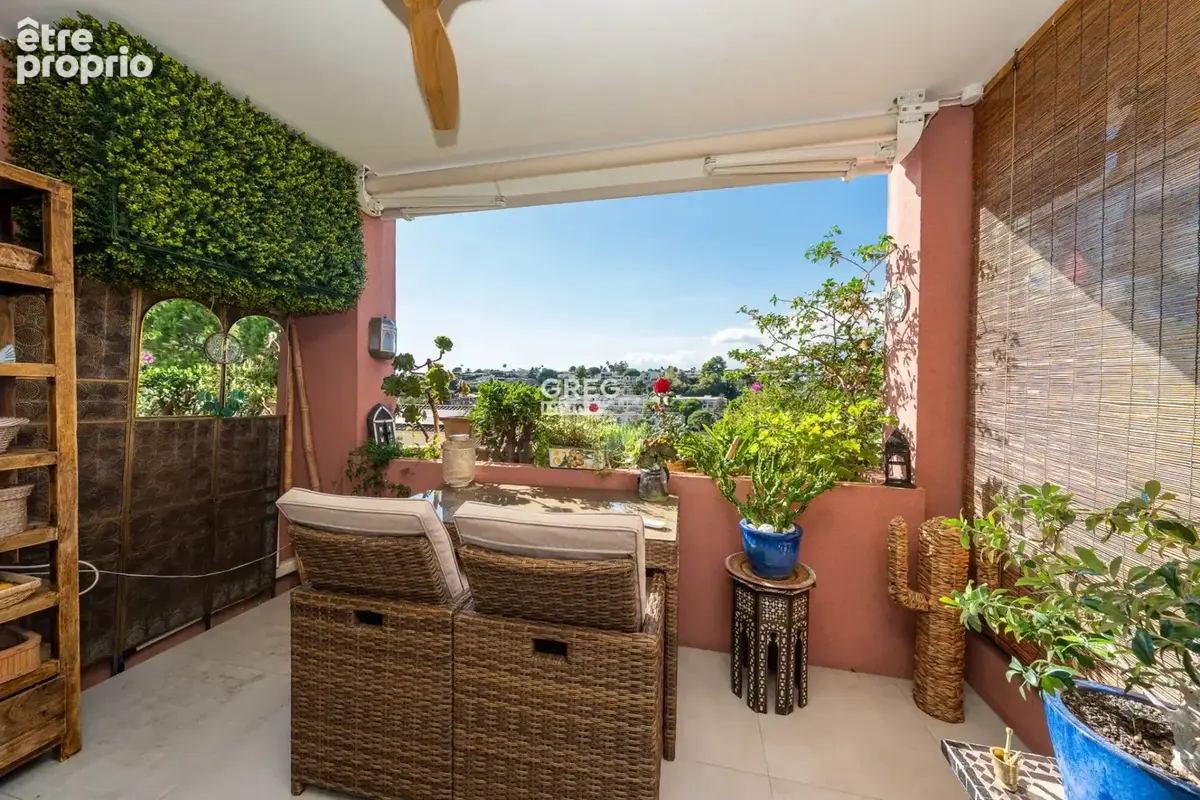 À vendre   Superbe 2 pièces rénové au calme, proche du Parc - photo 5