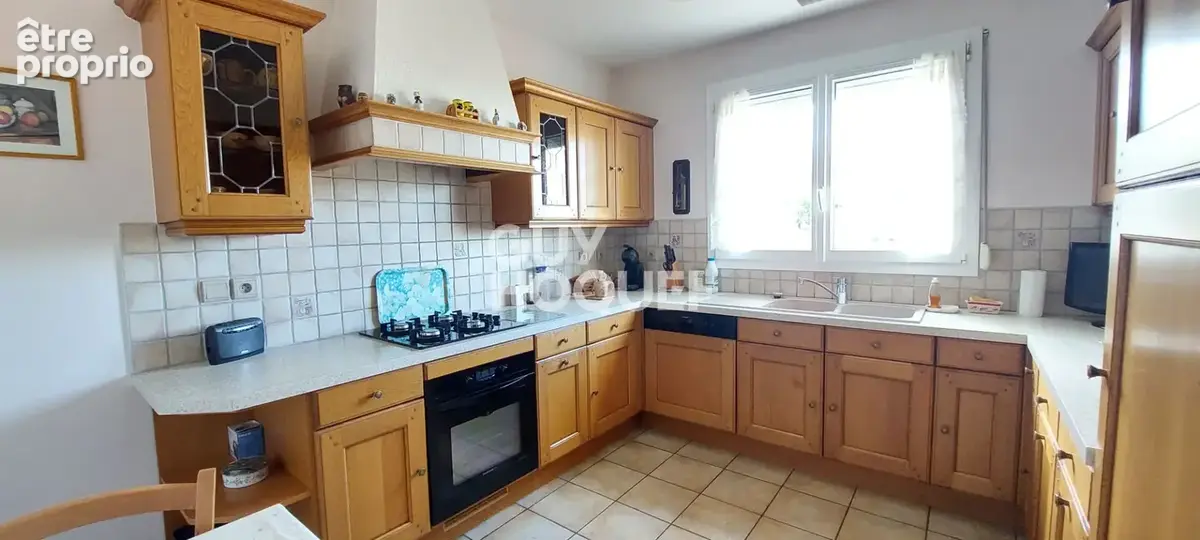 MEZIERES SUR SEINE - Maison 3 chambres - 1000m² de terrain - photo 3