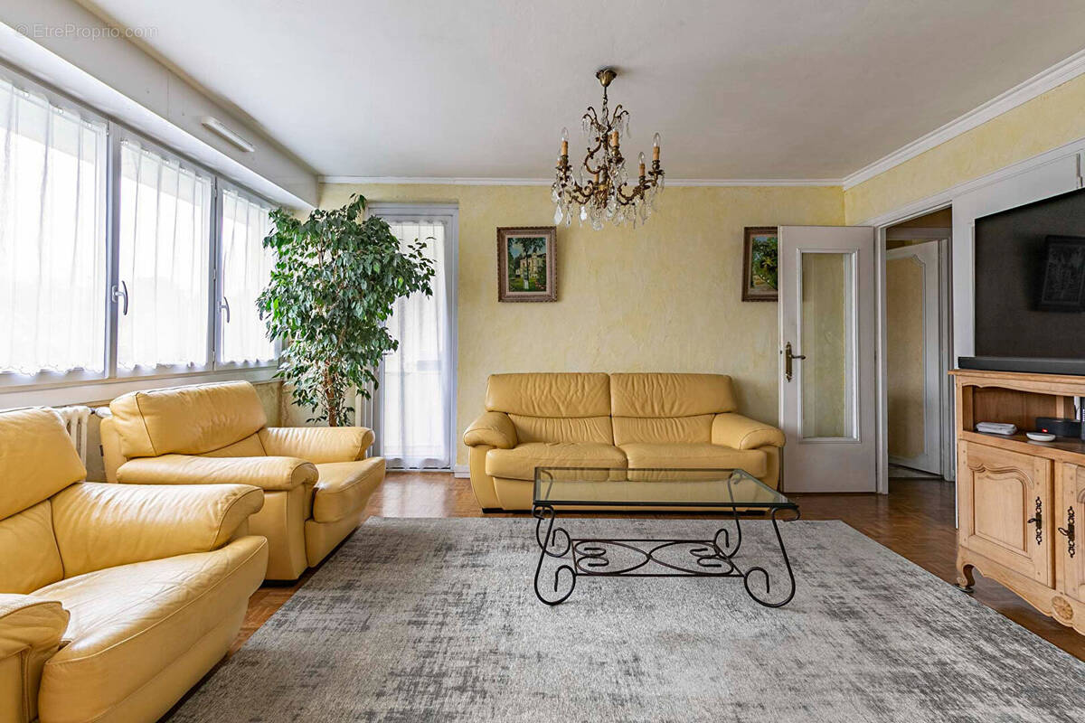 Appartement à SAINT-GERMAIN-EN-LAYE