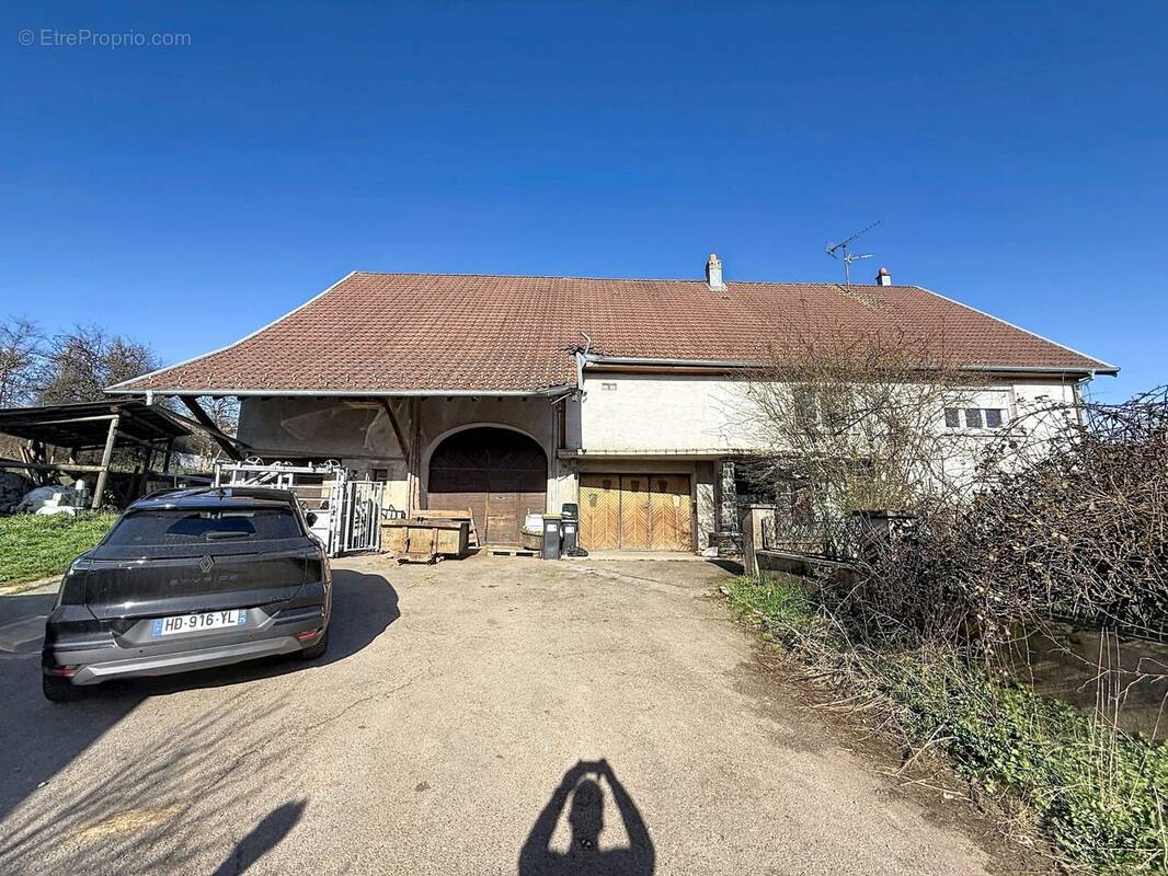 Maison à CHALONVILLARS